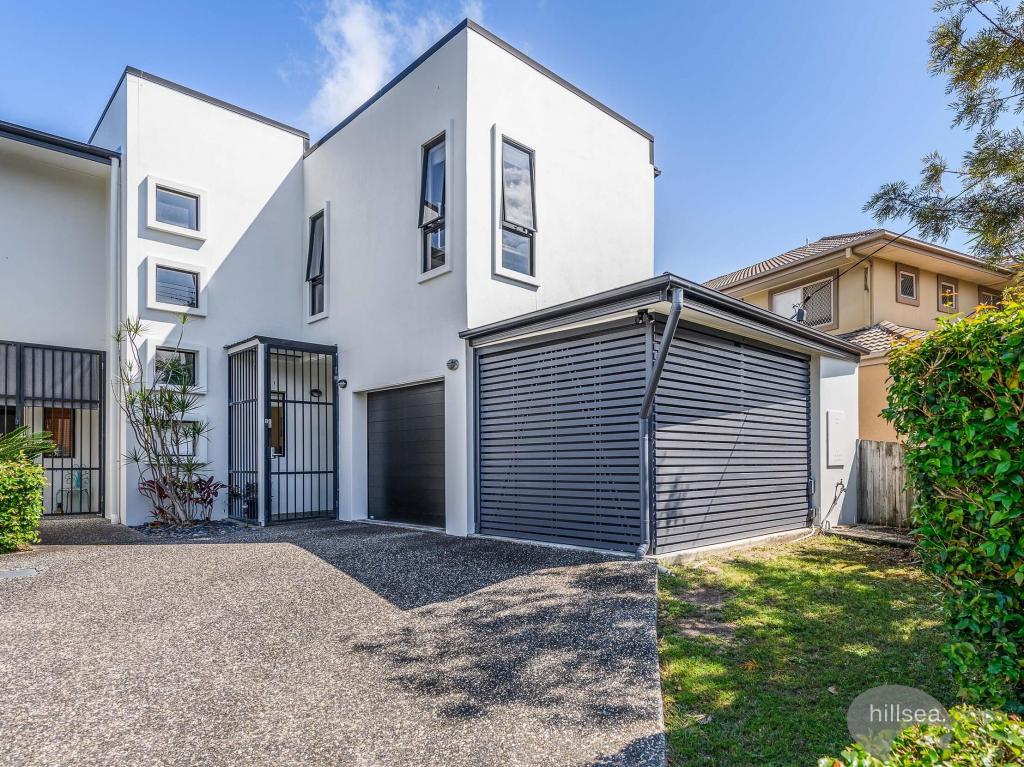 2/50 Bayview St, Runaway Bay, QLD 4216