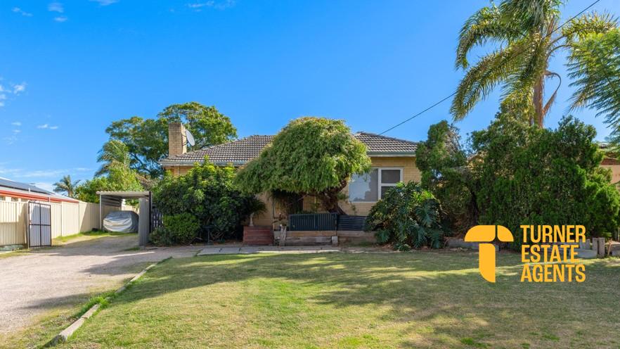 304 Wharf St, Queens Park, WA 6107