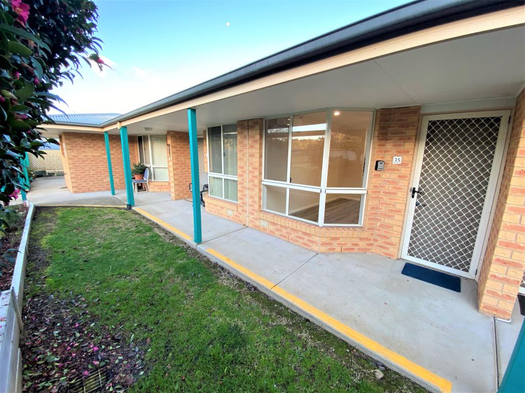 35/7 Severin Ct, Thurgoona, NSW 2640