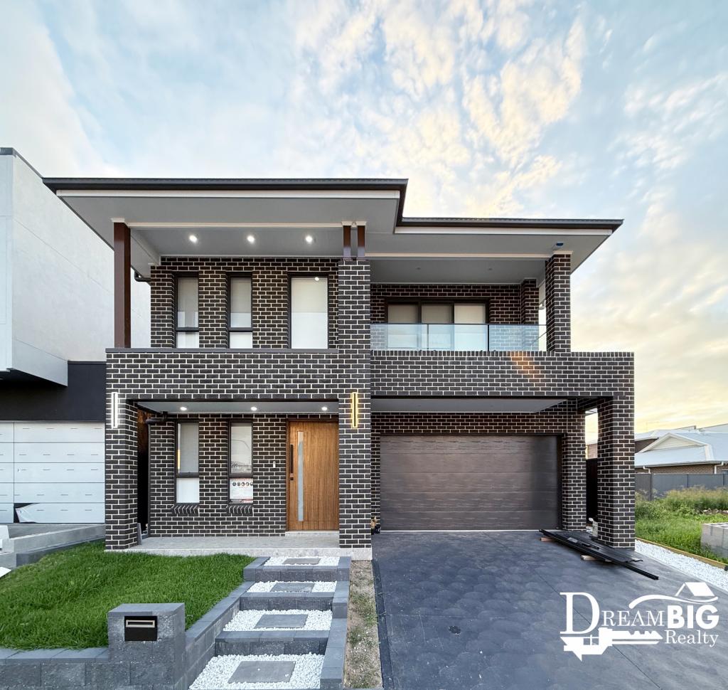 38 Parhelion St, Austral, NSW 2179