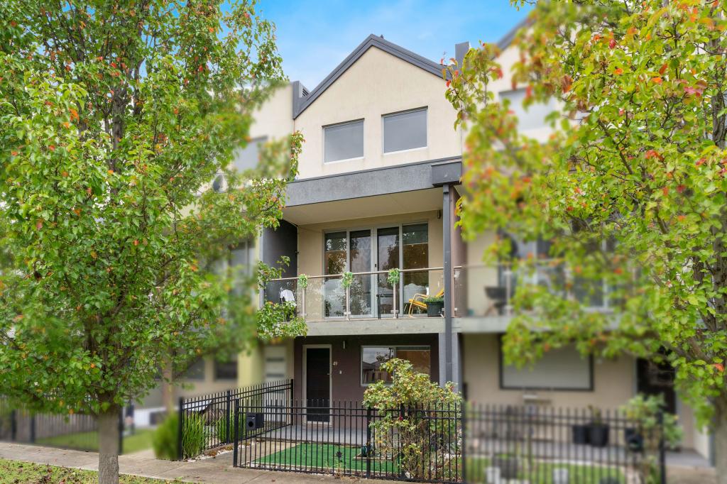 49/60 Cradle Mountain Dr, Craigieburn, VIC 3064