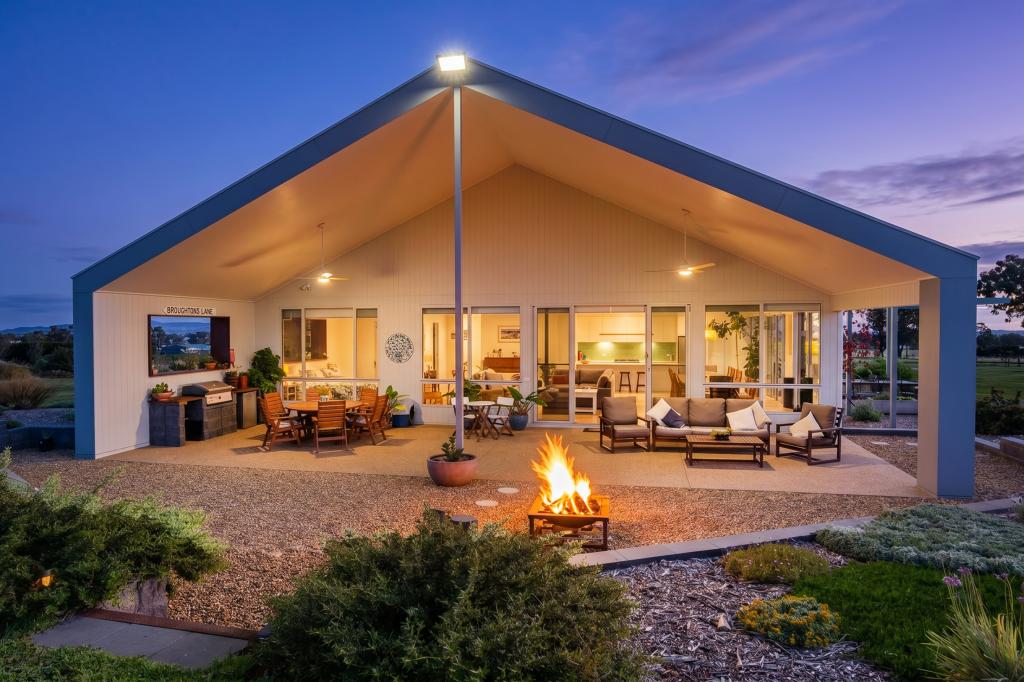 940 Coach Rd, Culcairn, NSW 2660