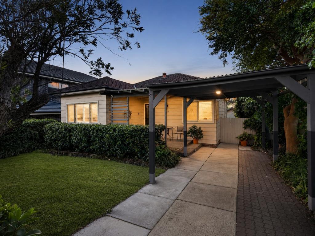 21 Griffiths St, Ermington, NSW 2115