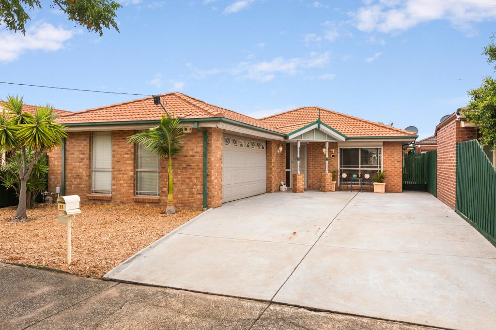 29 May Ave, Altona Meadows, VIC 3028