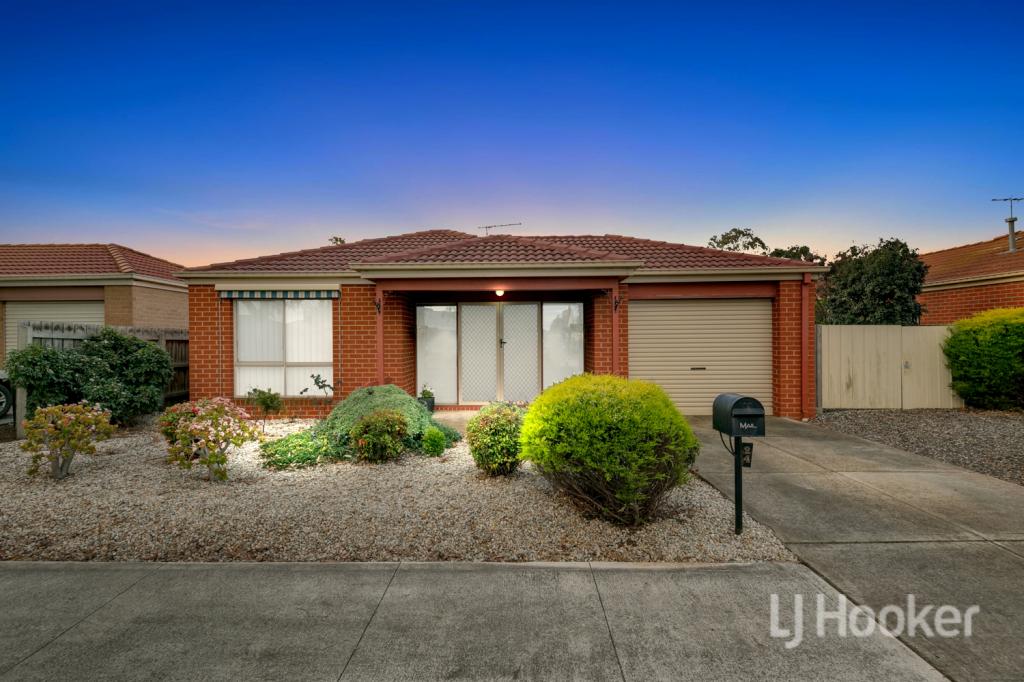 24 Phillip St, Melton South, VIC 3338