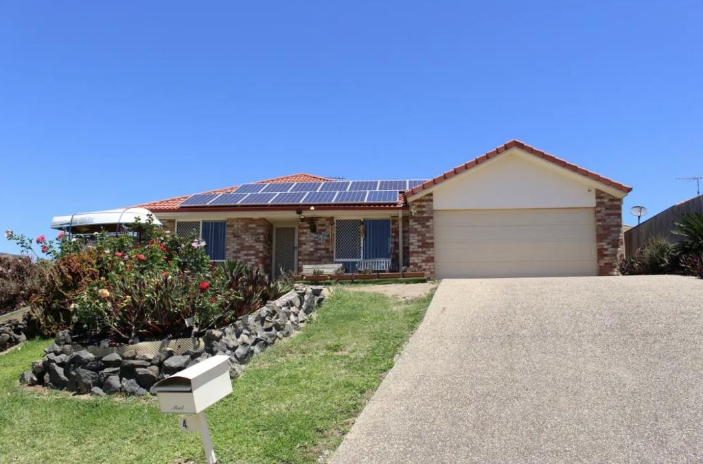 4 Mallard St, Lowood, QLD 4311