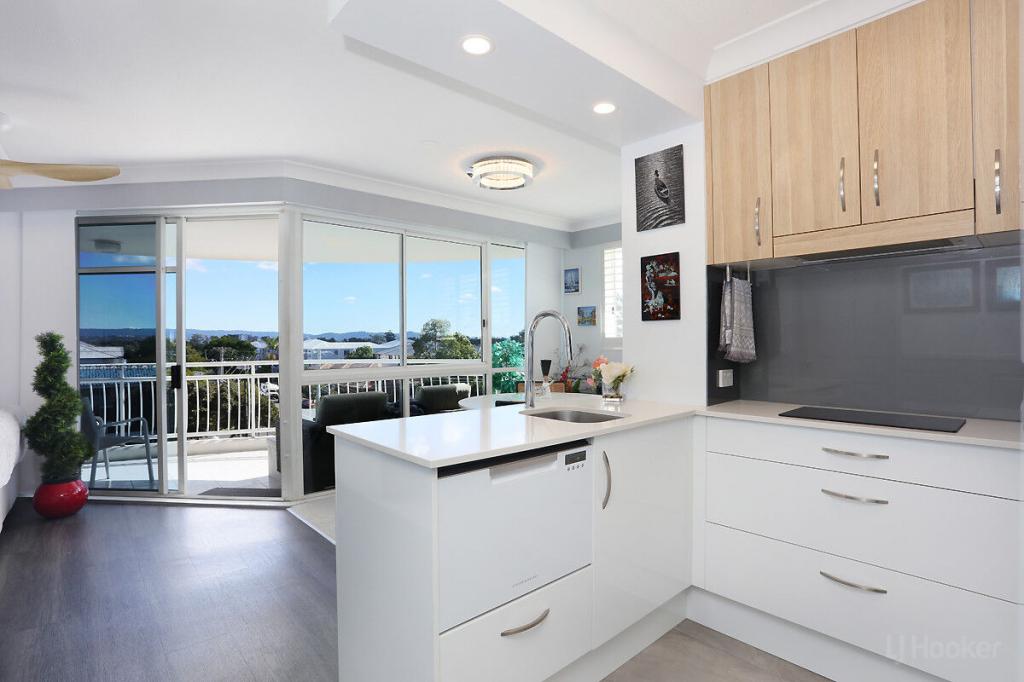 36/510 MARINE PDE, BIGGERA WATERS, QLD 4216