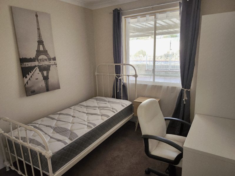 ROOM ONLY/11 ULLSWATER GLD, JOONDALUP, WA 6027
