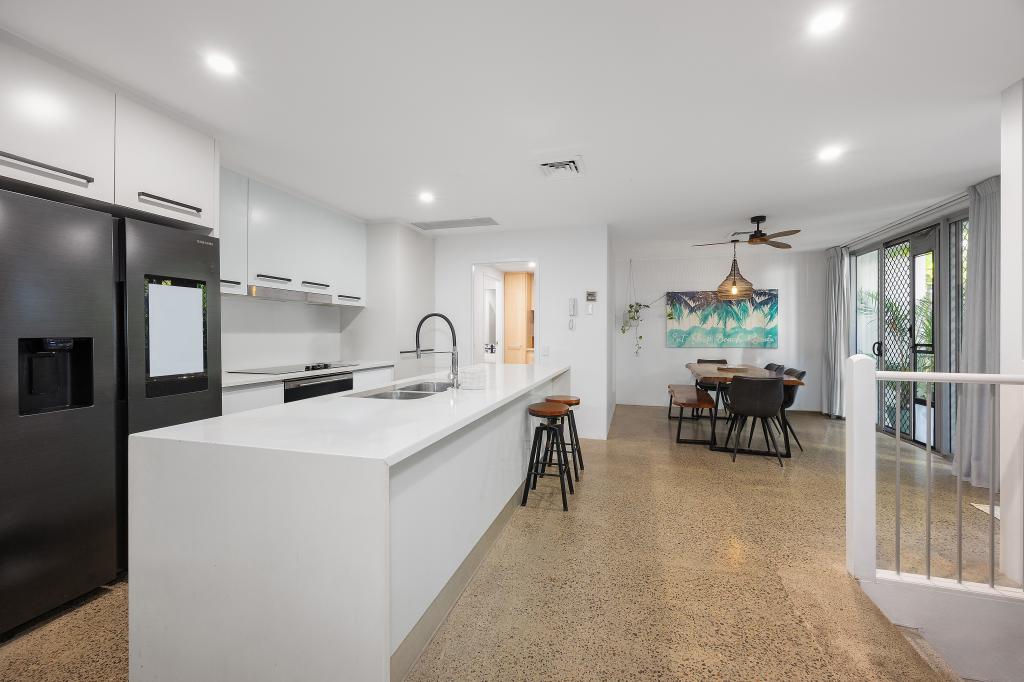 11/2 Margaret St, Coolum Beach, QLD 4573