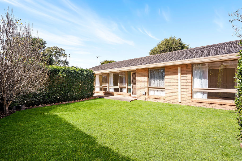 6 Cudgegong Rd, Ruse, NSW 2560