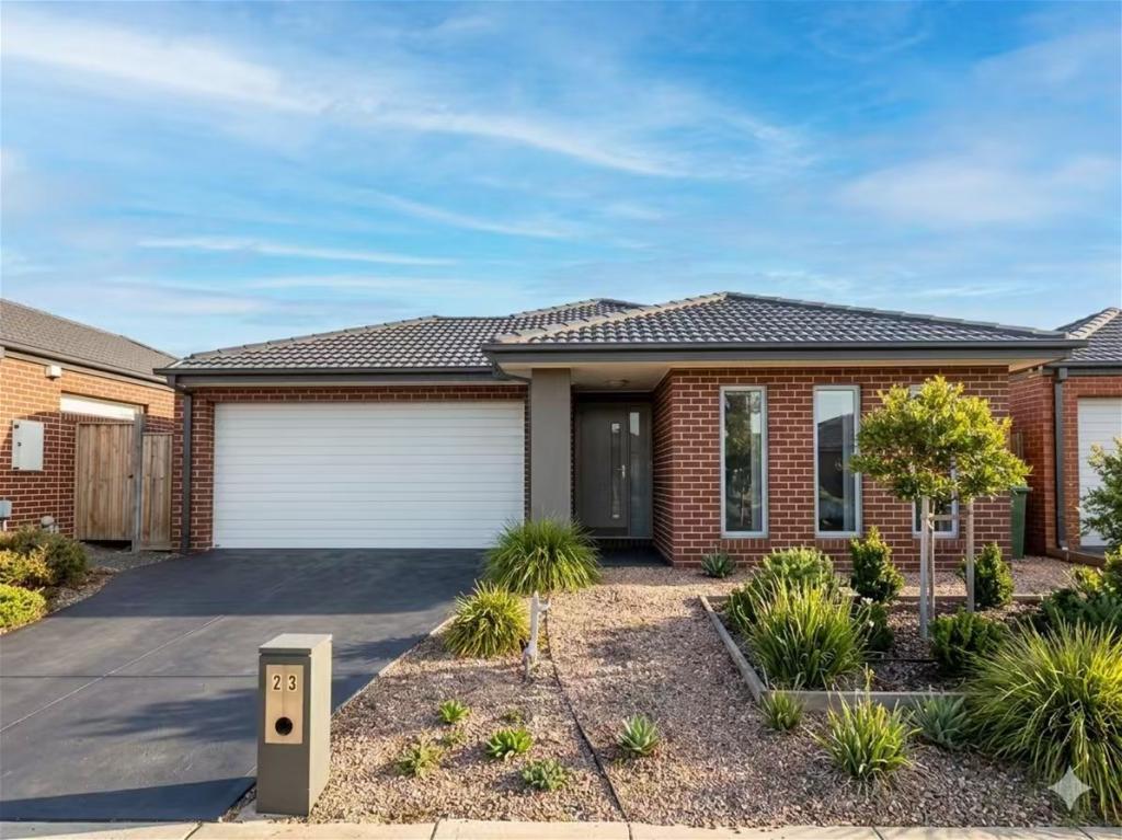 23 Bondi Pde, Point Cook, VIC 3030