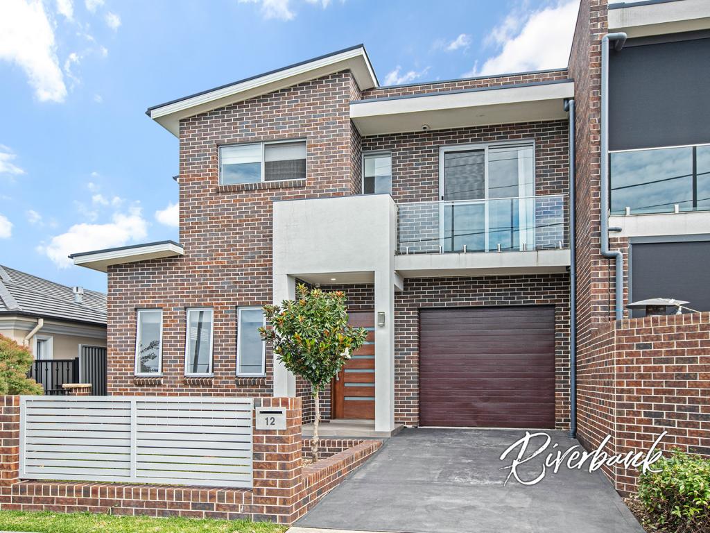 12 Dennis St, Greystanes, NSW 2145