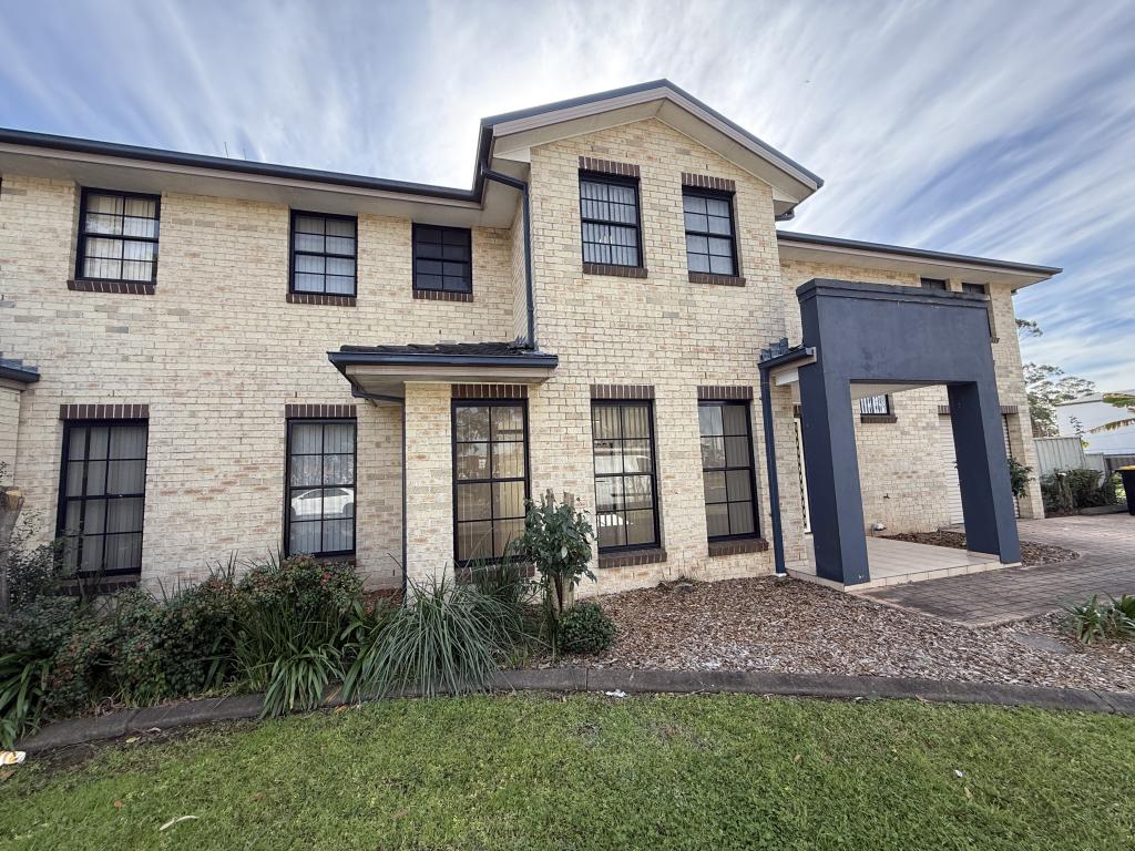 27 Mclean St, Liverpool, NSW 2170