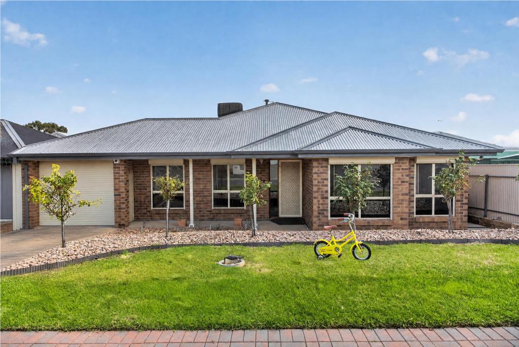25 Camelot Dr, Blakeview, SA 5114