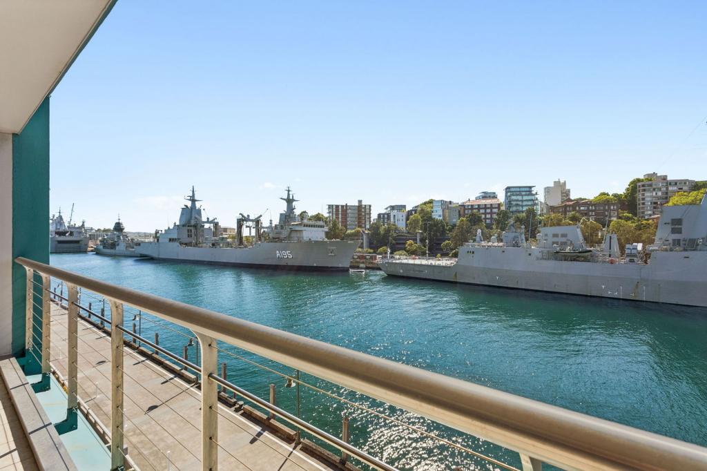 423/6 Cowper Wharf Rd, Woolloomooloo, NSW 2011