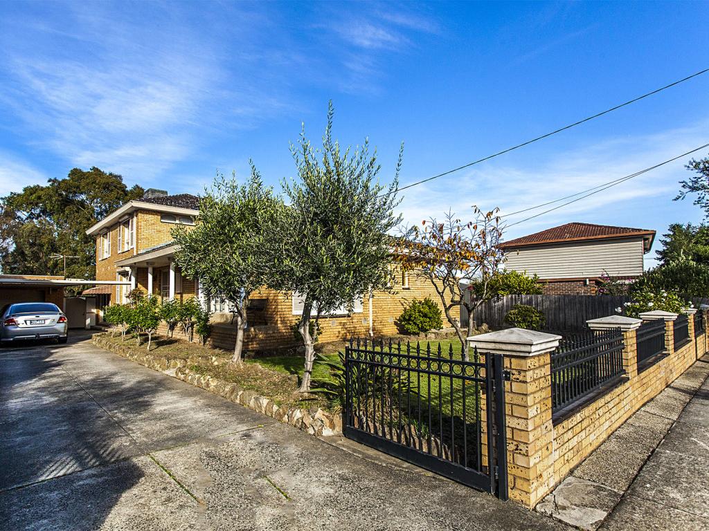 2 Dehaviland Ave, Forest Hill, VIC 3131