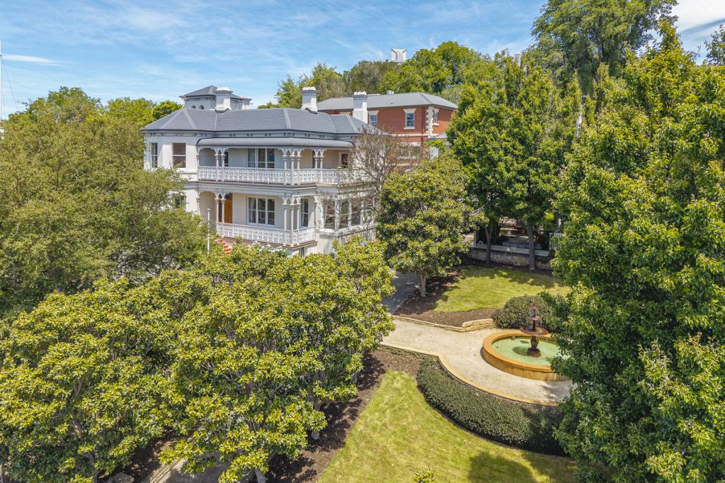 25-27 Castray Esp, Battery Point, TAS 7004