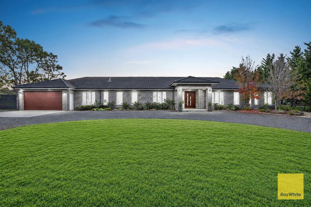 6 Bindowan Dr, Hoppers Crossing, VIC 3029