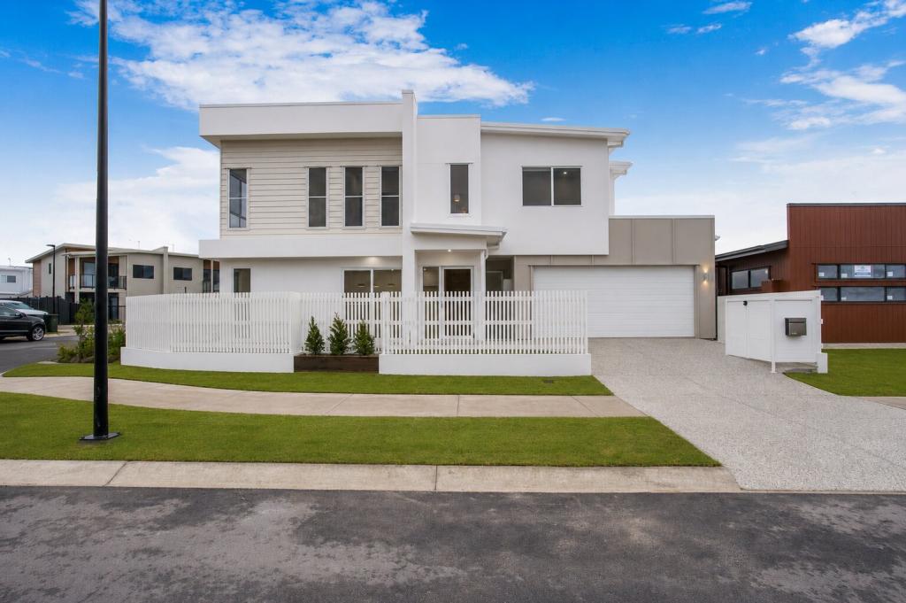 2/8 Conifer Cres, Palmview, QLD 4553