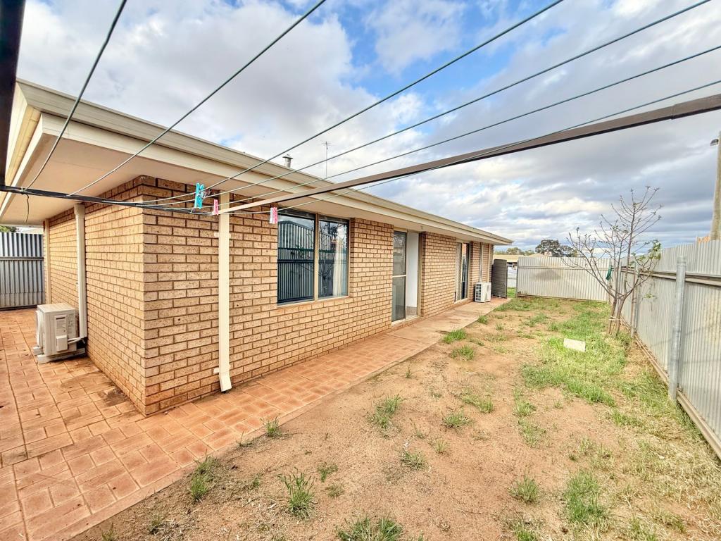 4/35 Sylvester St, Coolgardie, WA 6429