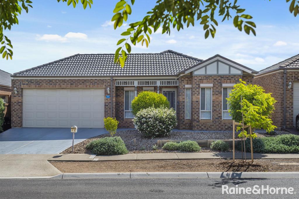 11 Hawthorn Ave, Harkness, VIC 3337