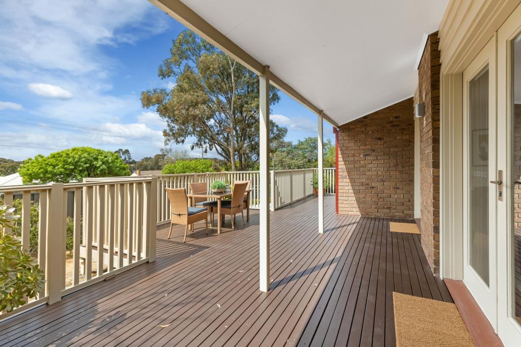 2/232 Carpenter St S, Spring Gully, VIC 3550