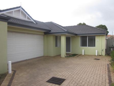 252b Huntriss Rd, Doubleview, WA 6018