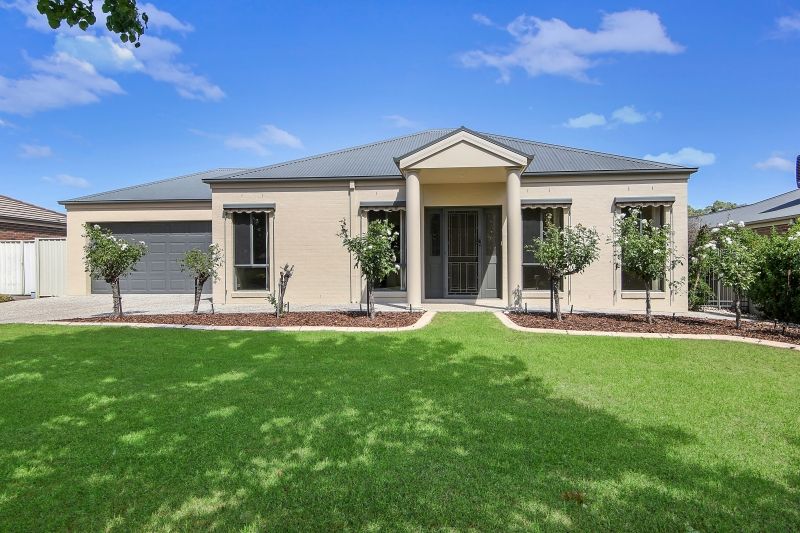 17 Nedlands Cl, West Wodonga, VIC 3690