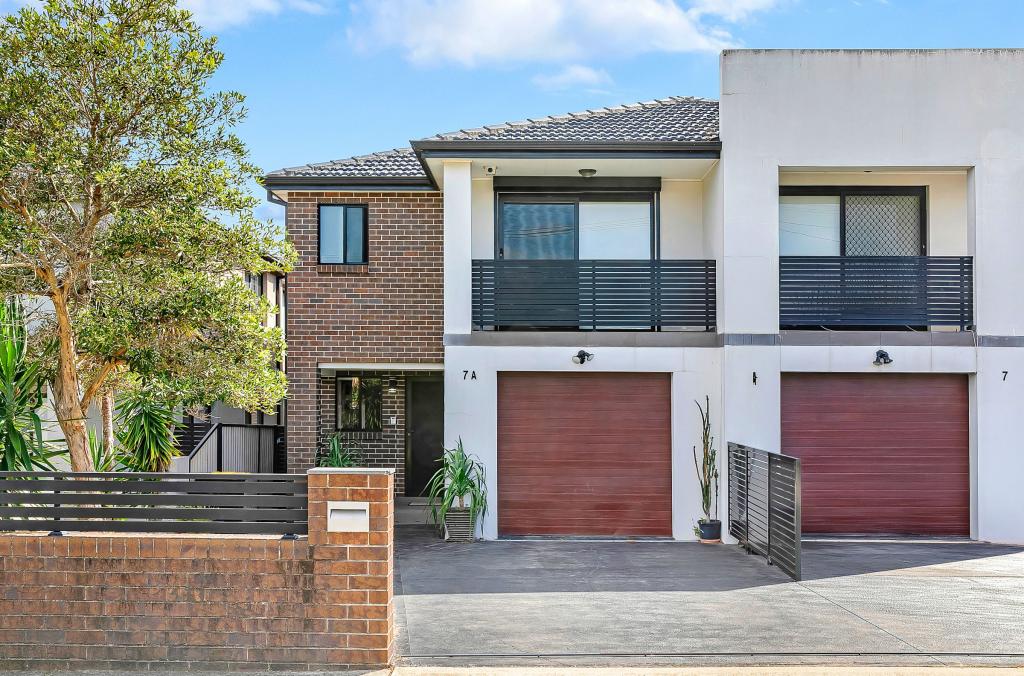 7a Lavender Ave, Punchbowl, NSW 2196