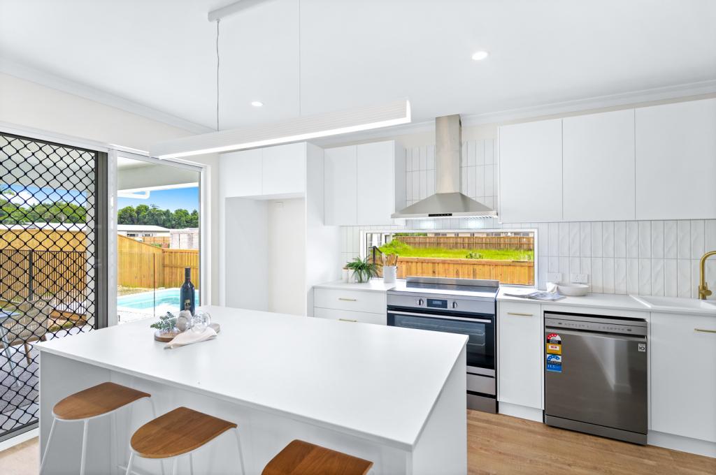 1 SANDBAR AVE, KEWARRA BEACH, QLD 4879