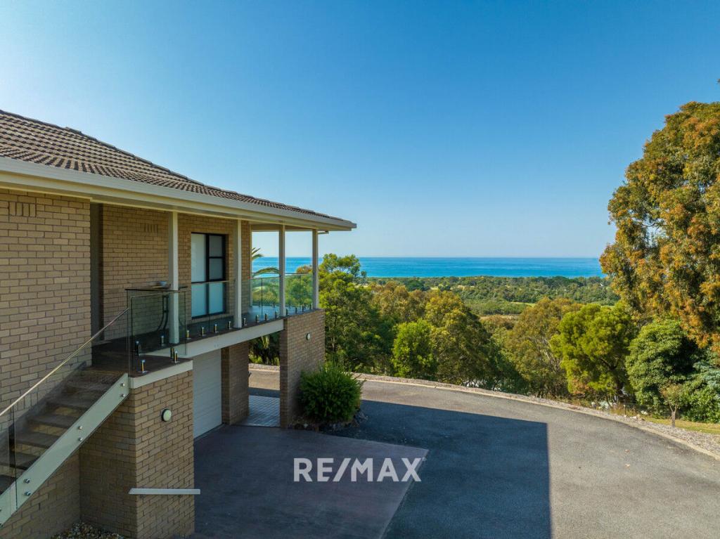 25 Lyrebird Ct, Lakes Entrance, VIC 3909