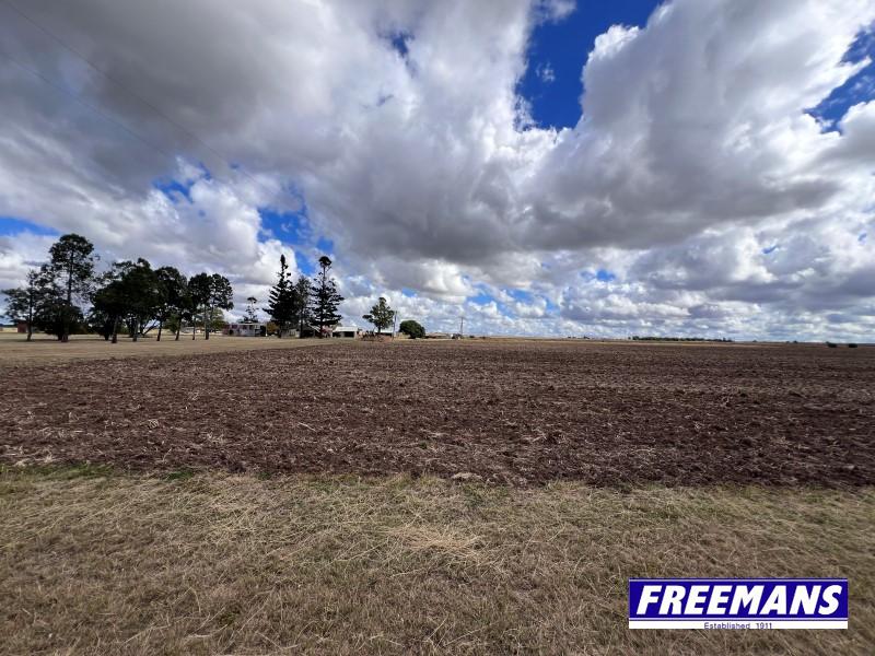 Lot 352 Weirs Rd, Chelmsford, QLD 4606