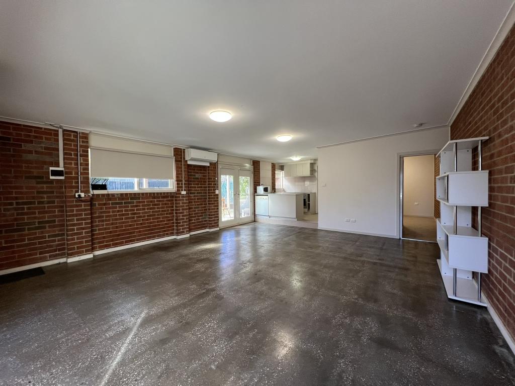 25a Kurrajong Cres, Melton South, VIC 3338