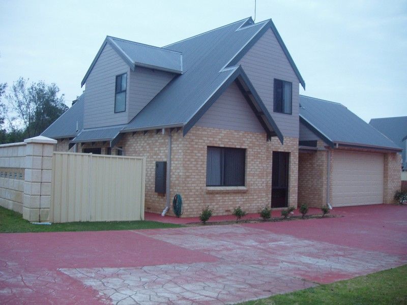 1/94 Naturaliste Tce, Dunsborough, WA 6281