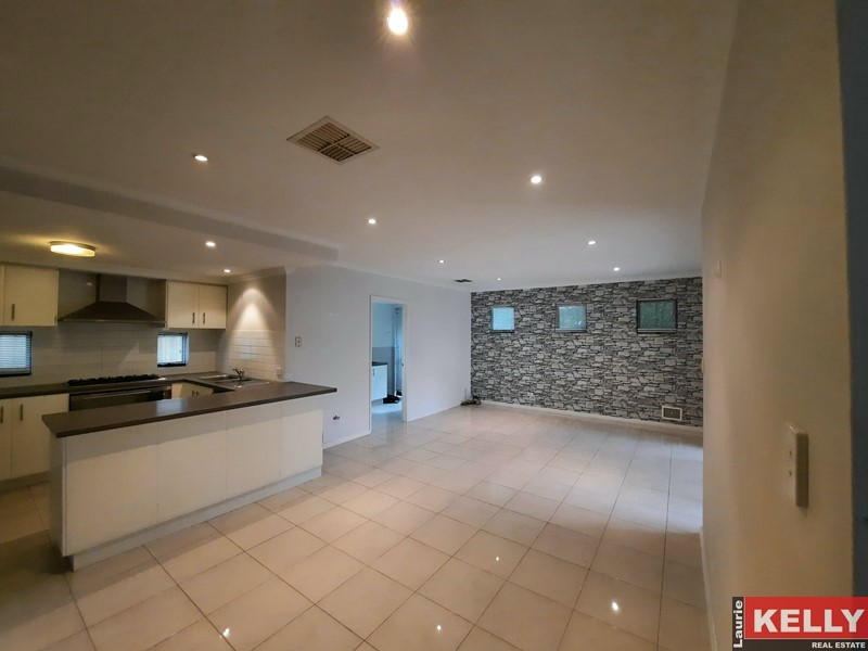 2/186 Leake St, Belmont, WA 6104