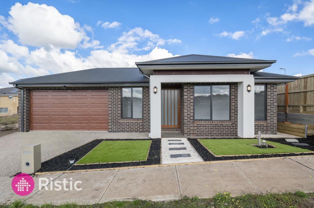 26 PETAL CRES, WALLAN, VIC 3756