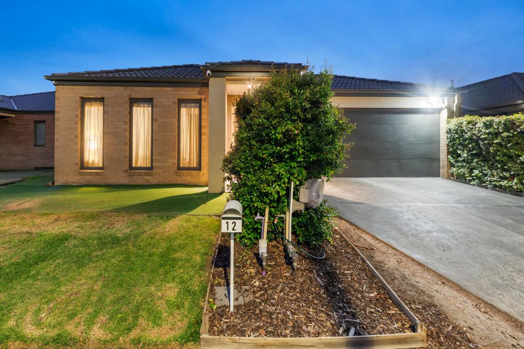12 Rebecca Ct, Pakenham, VIC 3810