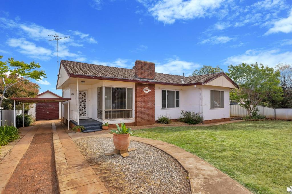 23 Orange St, Parkes, NSW 2870