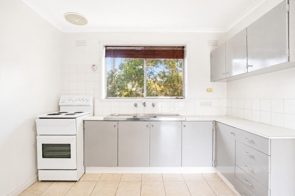 12/227 NEPEAN ST, GREENSBOROUGH, VIC 3088