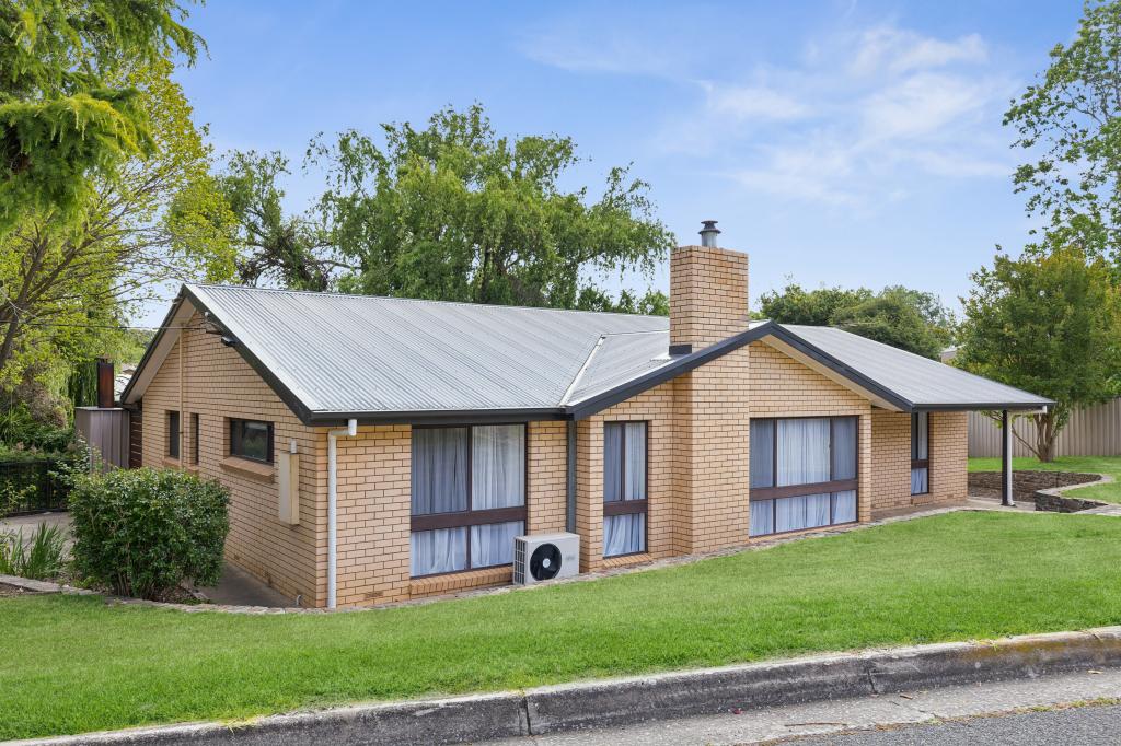 16 Collins St, Hahndorf, SA 5245