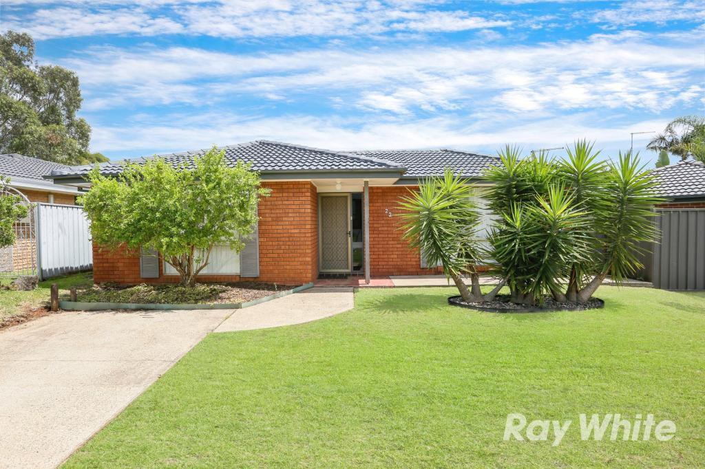 22 FRAMPTON AVE, ST CLAIR, NSW 2759