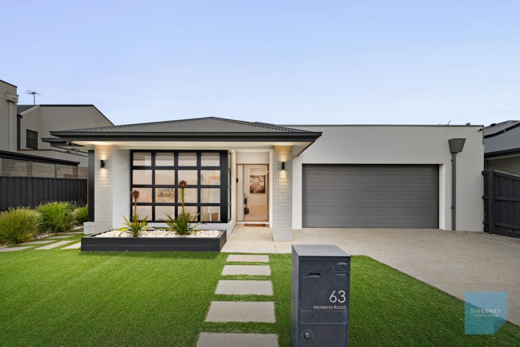 63 Modena Rd, Fraser Rise, VIC 3336
