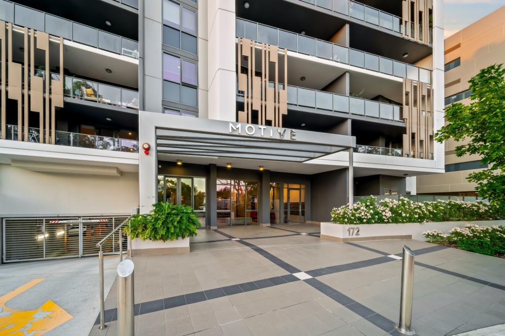 43/172 Railway Pde, West Leederville, WA 6007