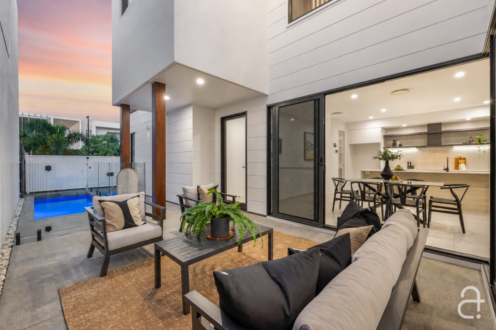 12 Barrel St, Bokarina, QLD 4575