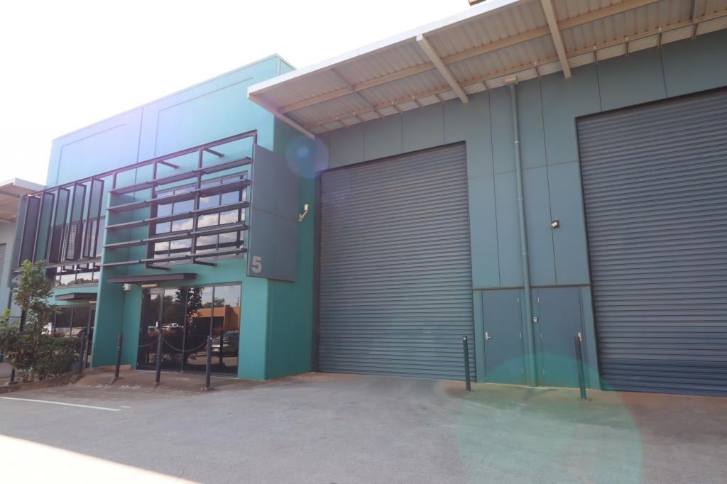 5/1-5 Gardner Ct, Wilsonton, QLD 4350