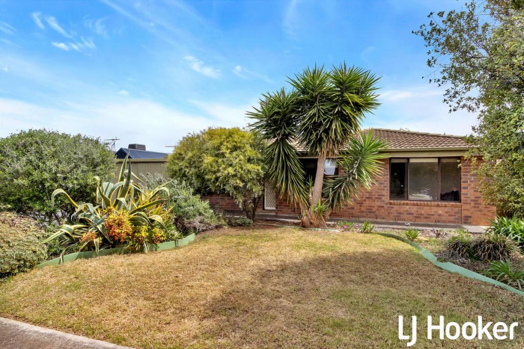 17 Causby Cres, Willaston, SA 5118