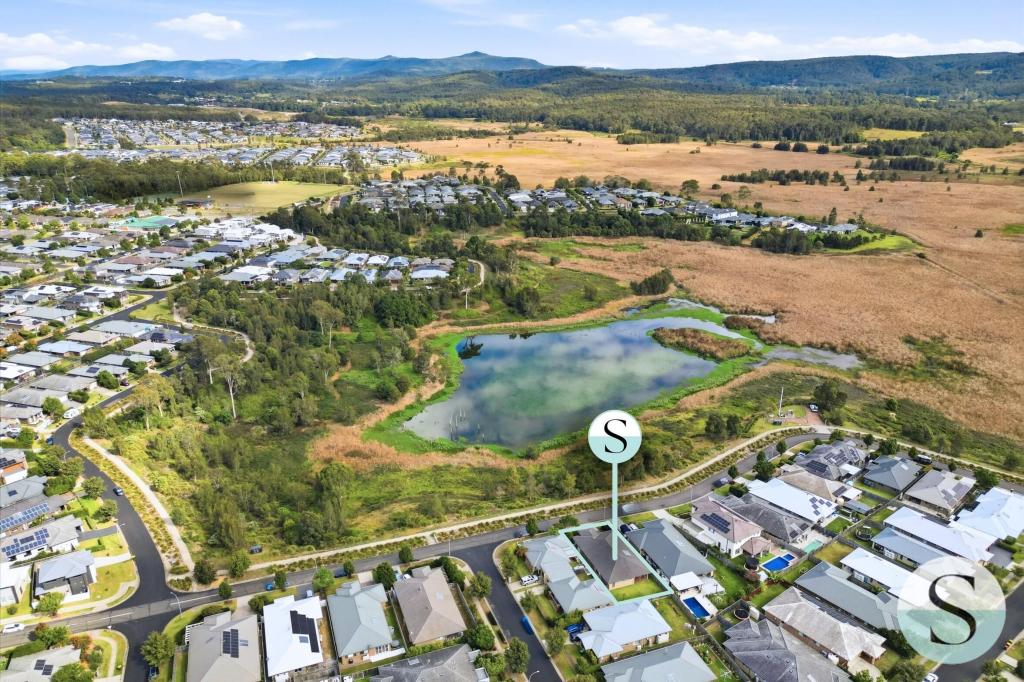 16 BULBUL CRES, FLETCHER, NSW 2287