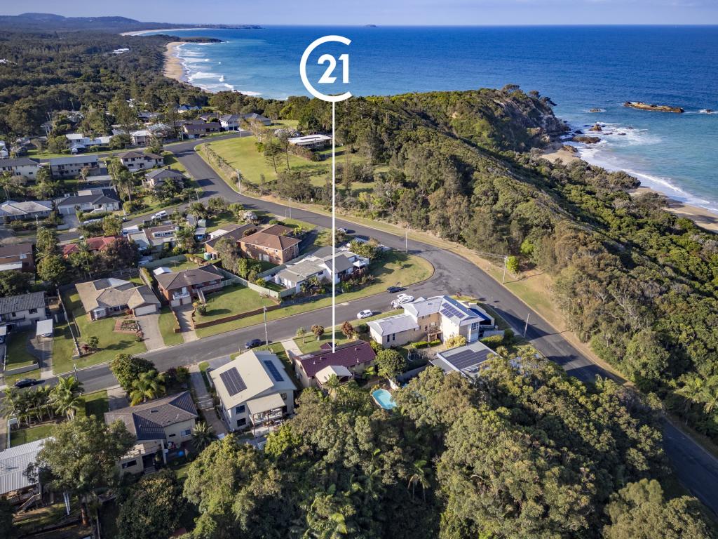 20 NARDIE ST, SAPPHIRE BEACH, NSW 2450