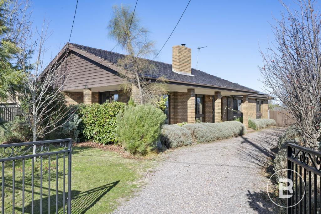 18 Sayle St, Sebastopol, VIC 3356