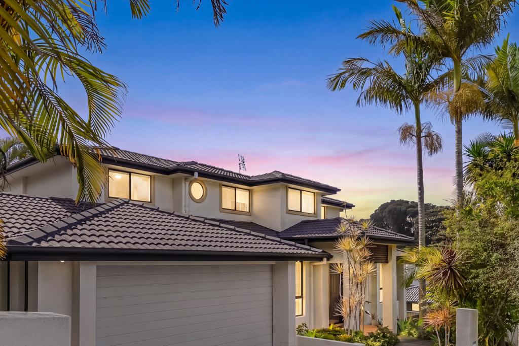1 Fernleigh Ave, Korora, NSW 2450